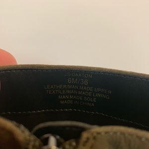 Jessica Simpson Shoes - Women’s Jessica Simpson dark green heels Jessica Simpson Shoes - Women’s Jessica Simpson dark green heels